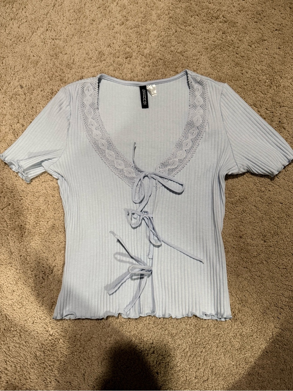 H&M Light Blue Ribbed Lace-Trim Tie-Front Crop Top